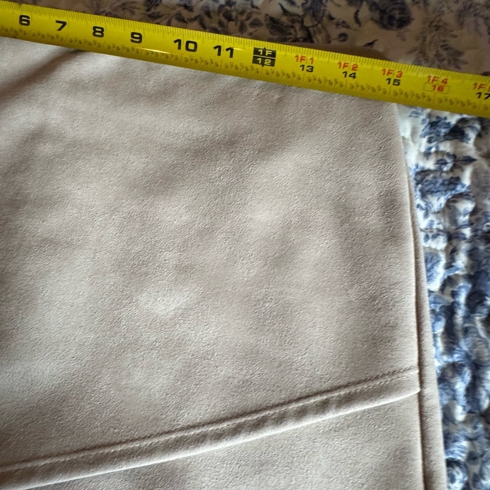 Beige/ tan suede Skort - Picture 4 of 7